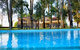 Corali Resort